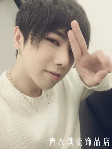 明日之子华晨宇同款项链 银珠十字链配链锁骨ins欧美个性潮流男女