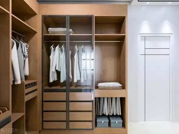 "去衣柜化"正流行,这样设计美观又实用,体验过才知有多爽!