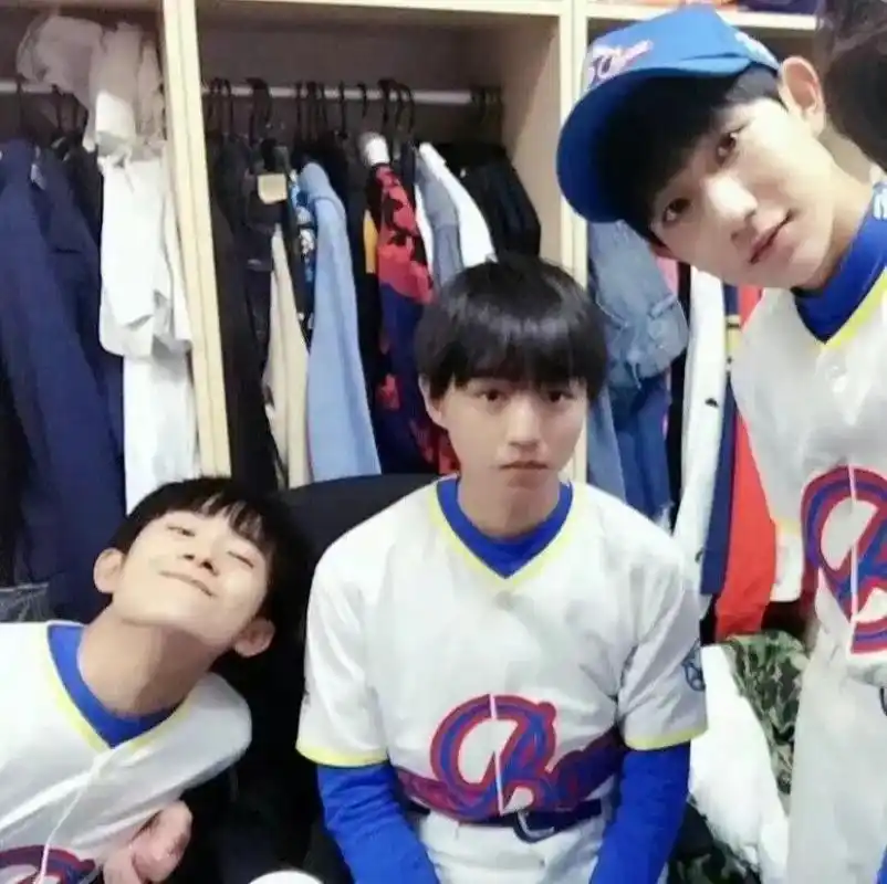 小熊队 轻舟已过万重山#tfboys #我们的少年时代 - 抖音