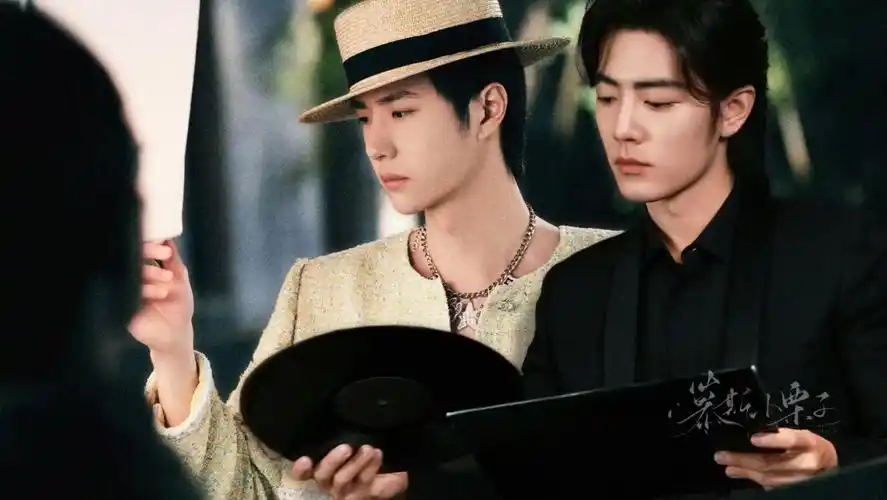 「博君一肖」是龙得盘着,是虎得卧着!