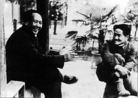 毛岸英:"中国人民志愿军的第一个志愿兵"