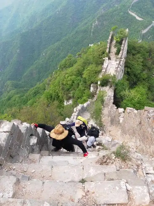 不到长城非好汉一一,攀登北京箭扣长城