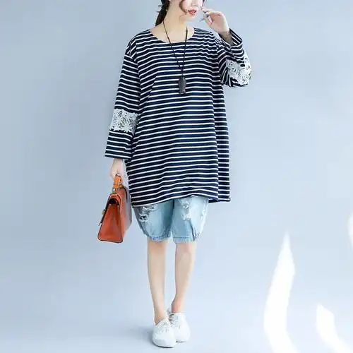 加大码200斤胖mm2019年夏季300斤中袖蕾丝拼接条纹中长款t恤1740