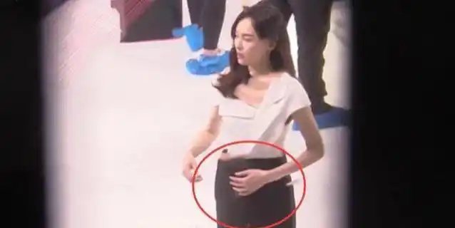 唐嫣骄傲于孕期只胖肚子,看到罗晋一家餐盘后:哪个儿媳不想这样