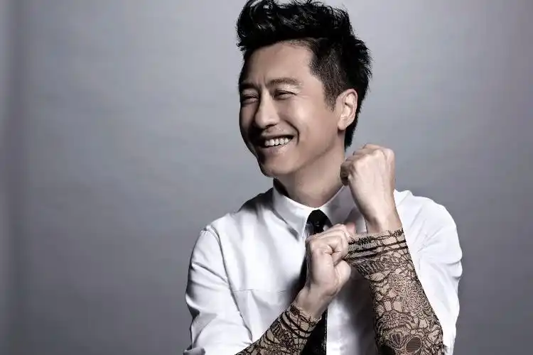 睽违四年半,哈林推出新专辑《西哈游记–庾澄庆的音乐奇幻之旅》