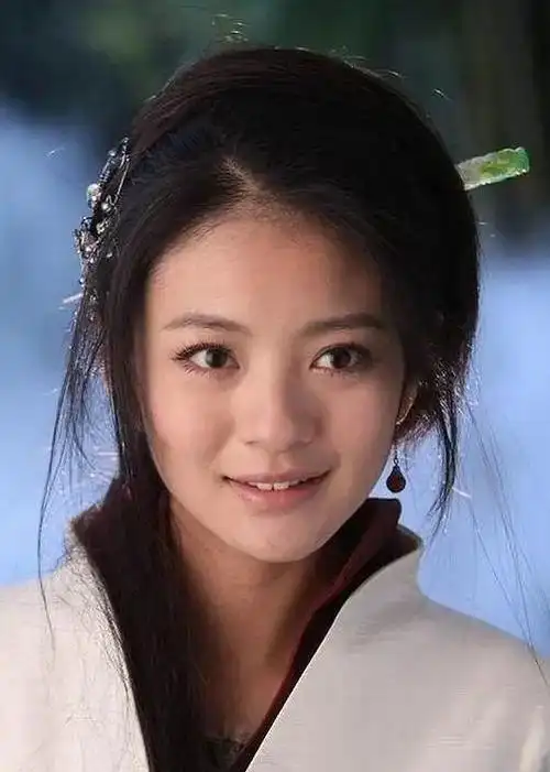 安以轩被闺蜜截胡丈夫被抓她还是人生胜利组吗