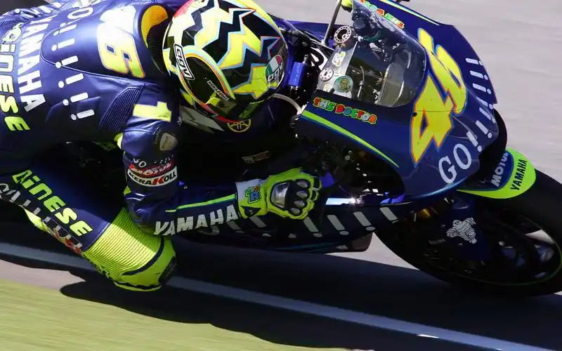 超拽炫酷摩托车,高清图片,电脑桌面-壁纸族