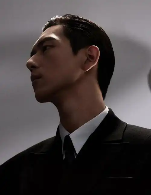 240131李现侧颜系列引爆网络左脸魅力无法抗拒