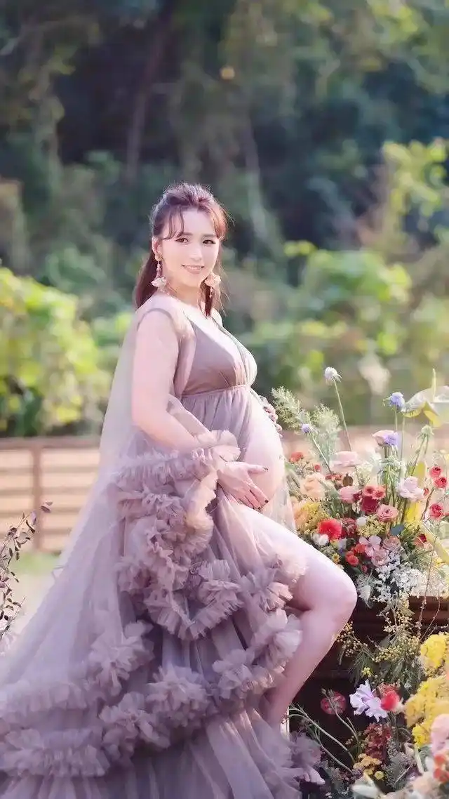 tvb女星怀第2胎不到5个月!孕照曝光身材极为丰满!_孙慧雪_花园_riley