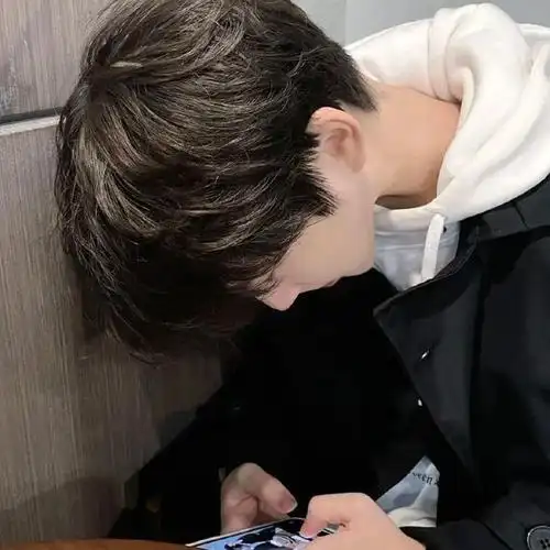 【男生头像】好看又帅气_网易订阅