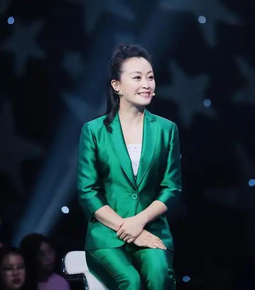 嘉宾主持周宇欢迎收看cctv6《佳片有约》08-17(星期六)《佳片有约》