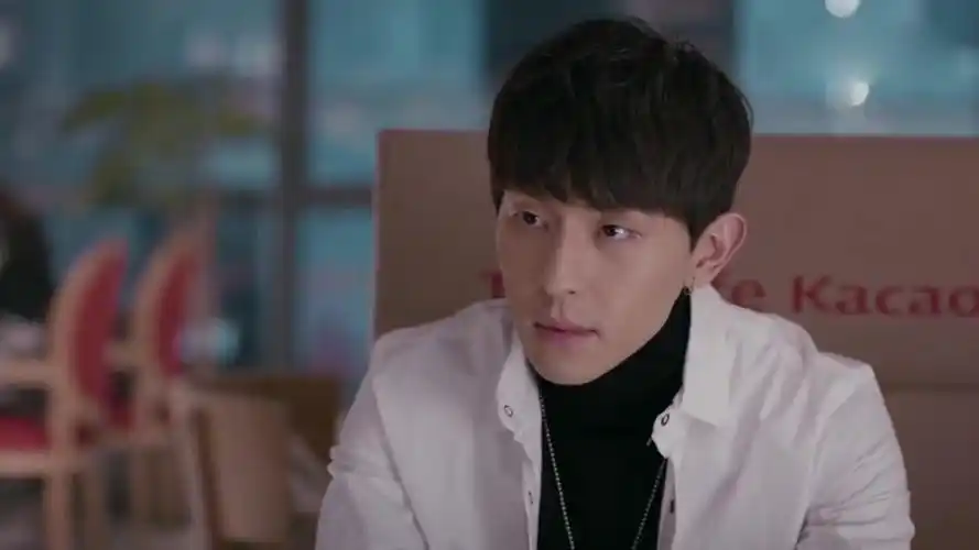 欢乐颂2关关没法跟谢童解释赵医生不料他丢下关关自己走了