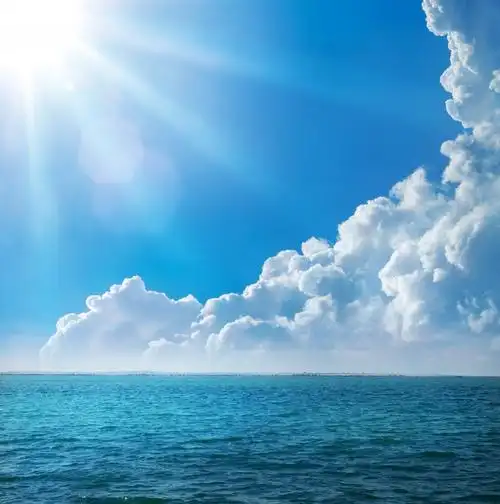高清蓝天大海图片