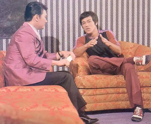 李小龙:哲学 - 不历僧祗获法身 - 世俗文笔 淫杀罪重 诸功德中 放生第