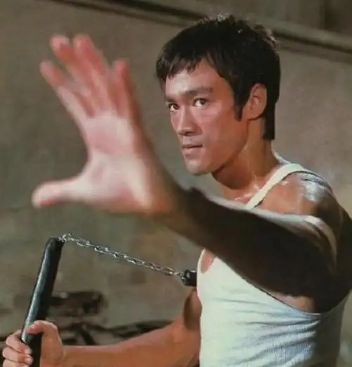 盘点风光后意外去世的13位明星全都没有活过40岁死因成谜