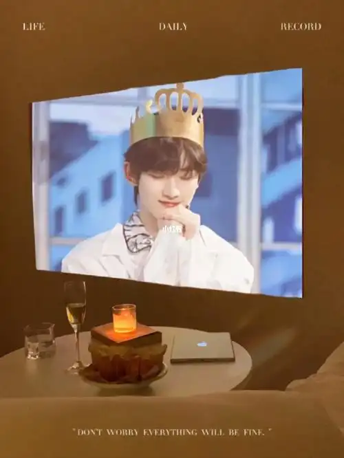 丁程鑫二十一岁生日快乐