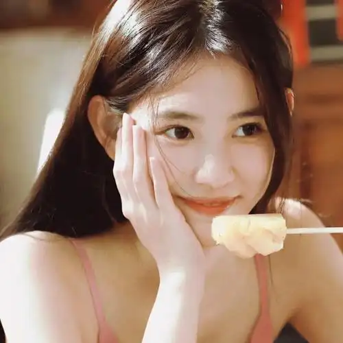 求温柔可爱的女生头像