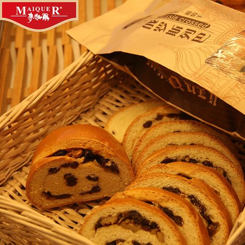 新疆麦趣尔俄罗斯黑麦原味大列巴果仁面包切片面包孕妇零食早餐