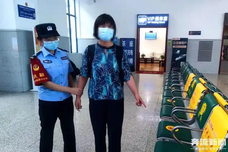 嫌疑人指认现场