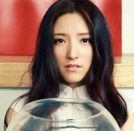 4.如何看待大国字脸女生选择发型