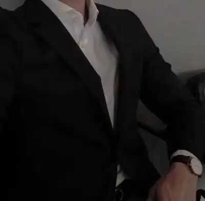 穿西装头像 头像图片大全 -【爱个性】