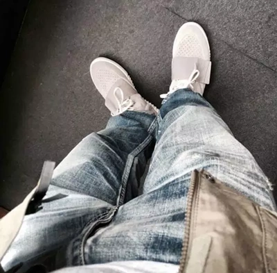 炫鞋狂魔余文乐他的鞋柜装着哪些鞋