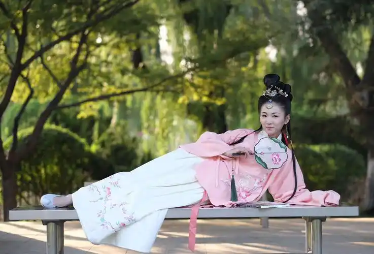 古代美女之韵 - 美篇