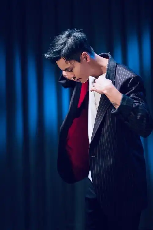 陈伟霆的耳骨夹##陈伟霆期待全红婵奥运表现##陈伟霆太阳星辰