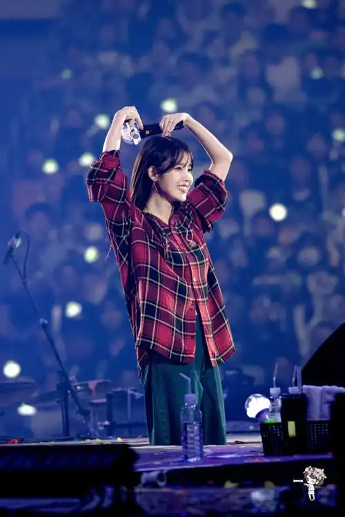 iu韩国第一女solo##iu2023粉丝演唱会iun1ver5e##iu##李知恩