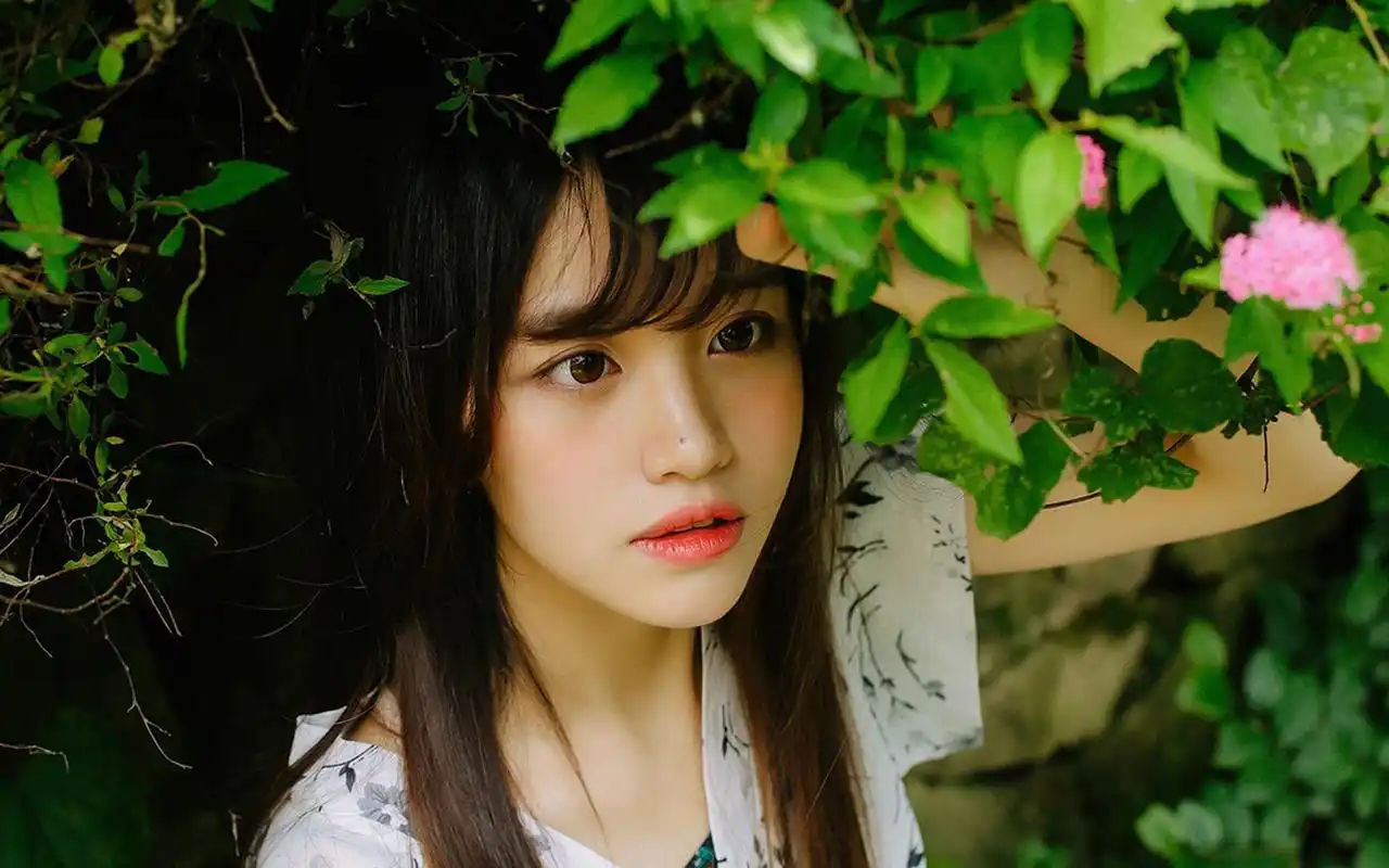 小清新美女户外写真图片桌面壁纸高清大图预览1920x1200_美女壁纸下载