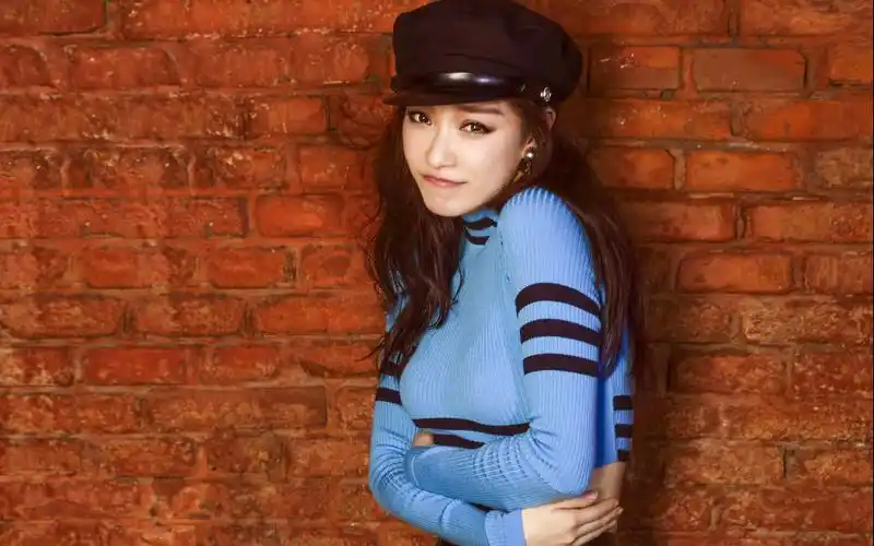 倪妮时尚性感写真图片桌面壁纸