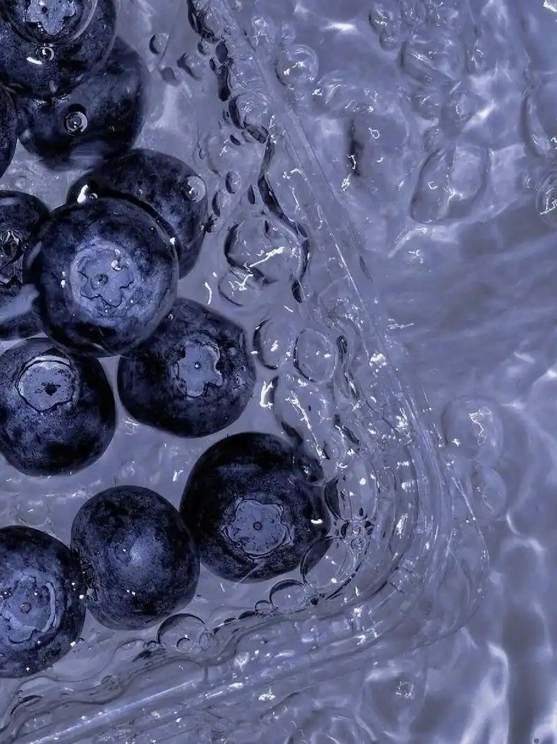 夏日清凉水果手机壁纸分享 西瓜 91 葡萄 99 柠檬 93草莓91