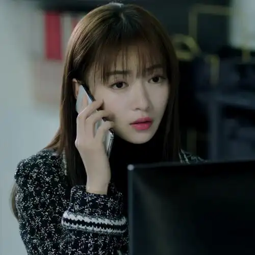 欧洲正青春吴谨言小鱼同款衣服女早春季短款千鸟格毛呢外套