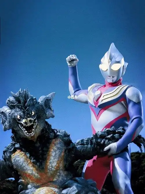 迪迦奥特曼:大古首次来到特摄拍摄现场,演一个圆谷的场记! #奥特曼