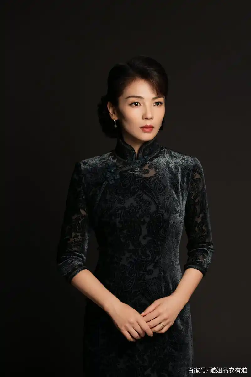 一口一个达令仍不像宋美龄?刘涛演技被嘲,但旗袍造型却无可挑剔
