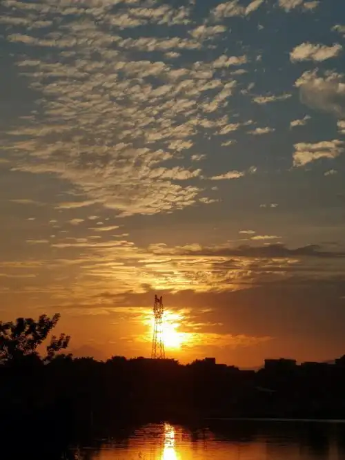 治愈系风景让人陶醉的黄昏晚霞大气又漂