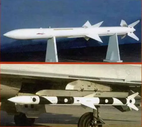 简氏:中国新空空导弹首次露面"很不寻常"(图)