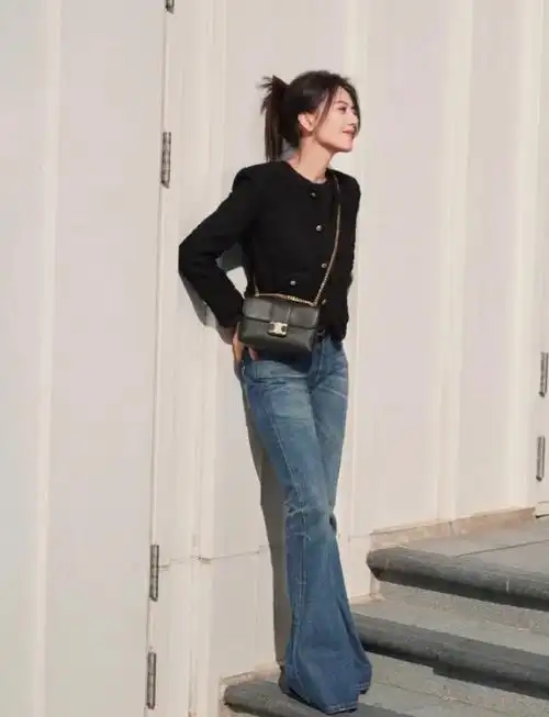 高圆圆街拍惊现社交平台,随性自然诠释真正的美女风采_网友_气质_照片