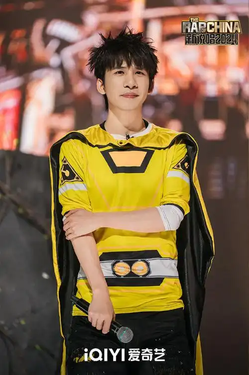 大张伟变身单人版上线