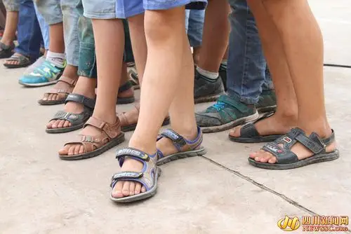 足球队的名字怎么取【关键词_自创足球队名字大全】