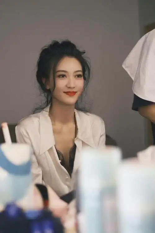 女明星的名字有多重要姓冷门名还生僻观众都不认识还怎么红