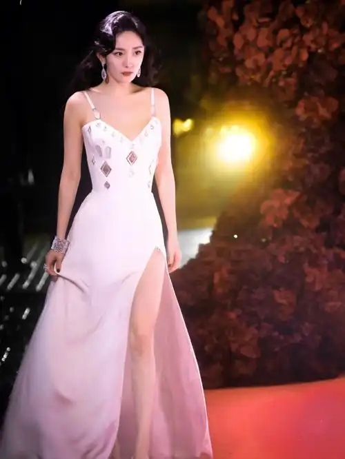 大幂幂的大长腿