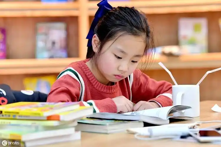 13个陪孩子写作业妙招,专治孩子写作业问题,赶紧转给家长吧_习惯