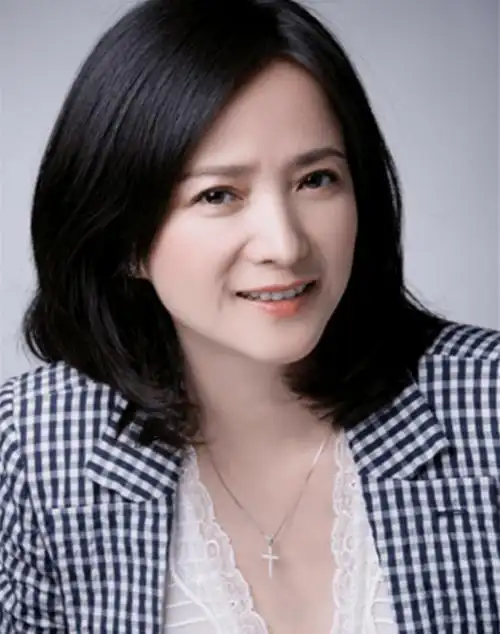 演员廖京生:曾是暖气片厂炉工,再婚妻子患脑瘤,如今怎么样了?