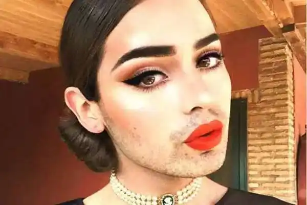 女性为什么长小胡子女性长小胡子应该怎么办