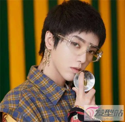 华晨宇发型盘点哪一款帅到你