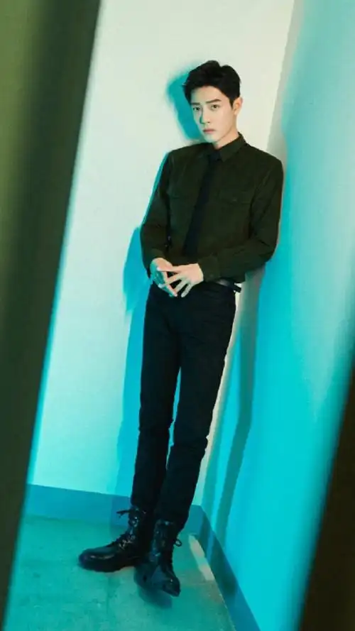 全身图,这腿真——————长#肖战#xz#肖战顾一野