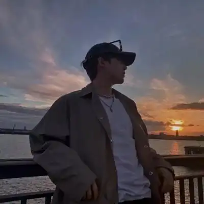 意境男生头像陈知