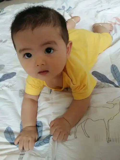 我就扭头走了,回家路上眼泪一直流,到家就大哭了一