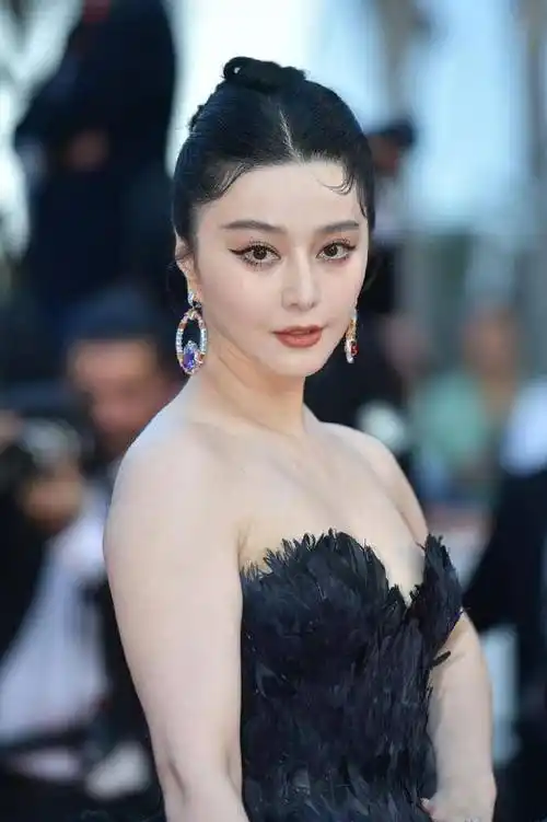 范冰冰在戛纳闭幕压轴!
